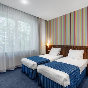 Standard Zimmer mit zwei Einzelbetten